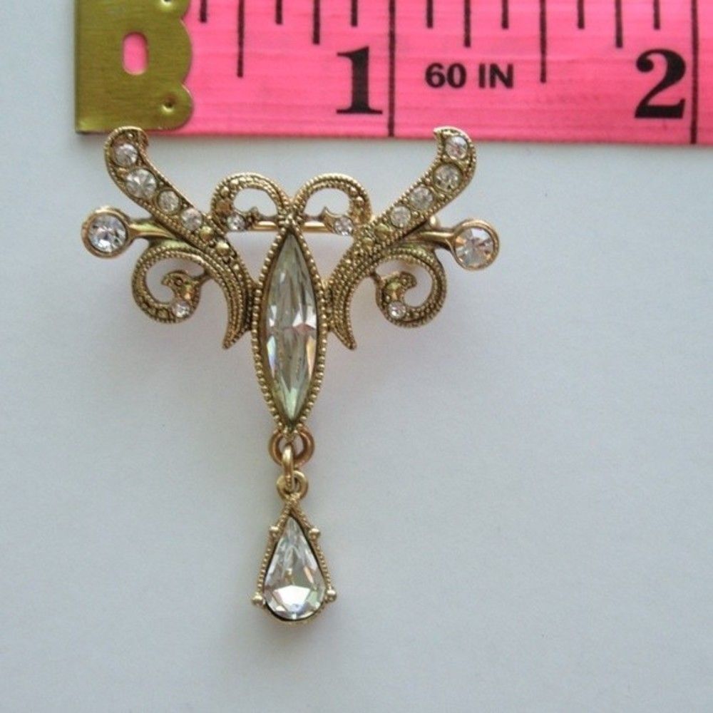1928 Antiqued Gold Tone Clear Teardrop Pin - Picture 4 of 8